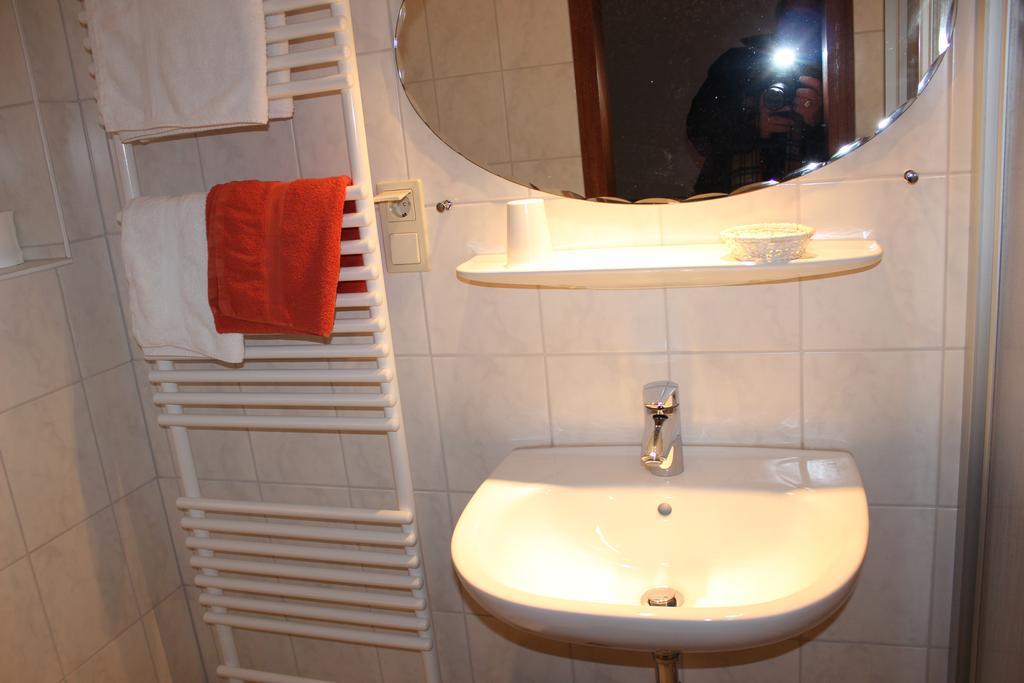 Landhotel Alte Aue Altenau  Oda fotoğraf